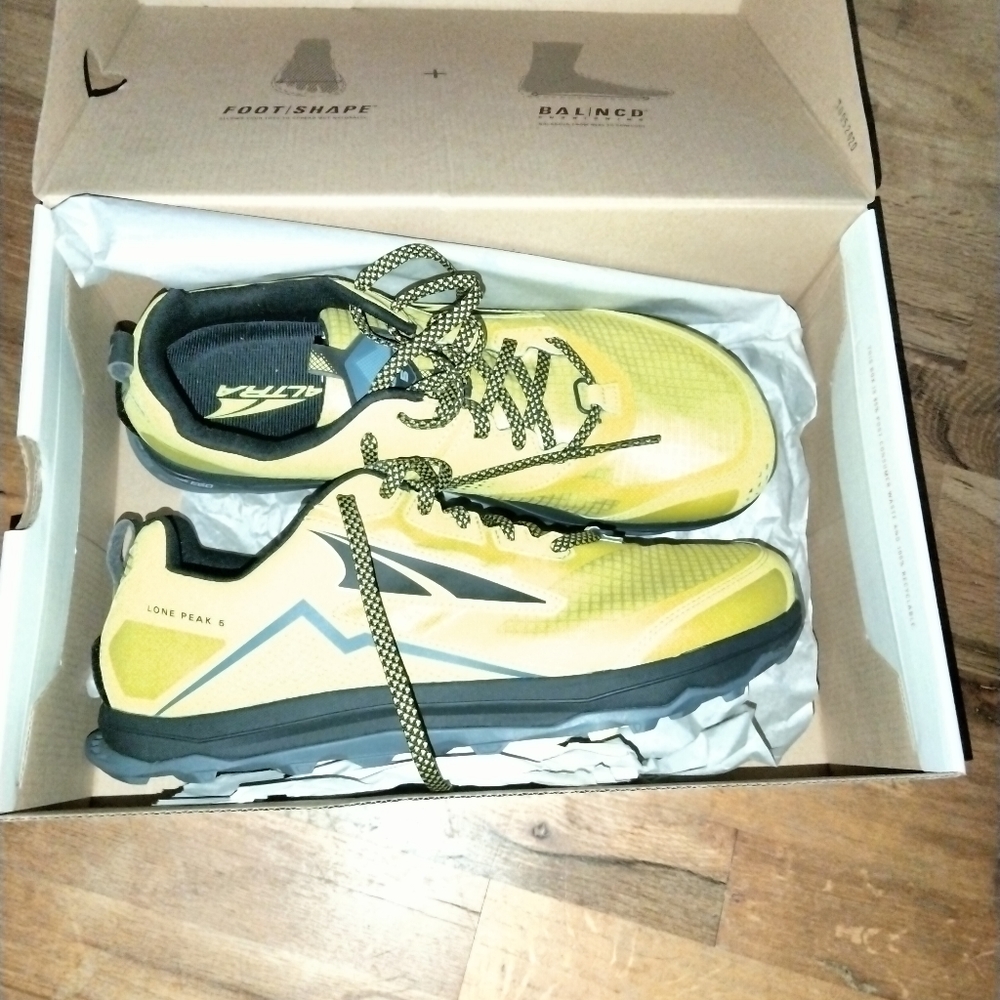 Altra Lone Peak 5
